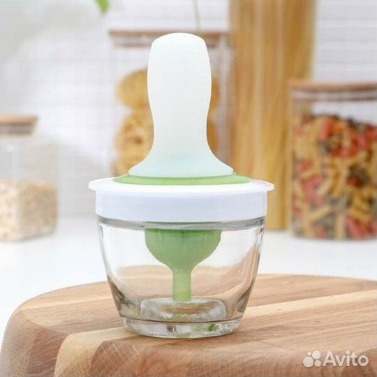 Масленка с силиконовой кисточкой для смазывания