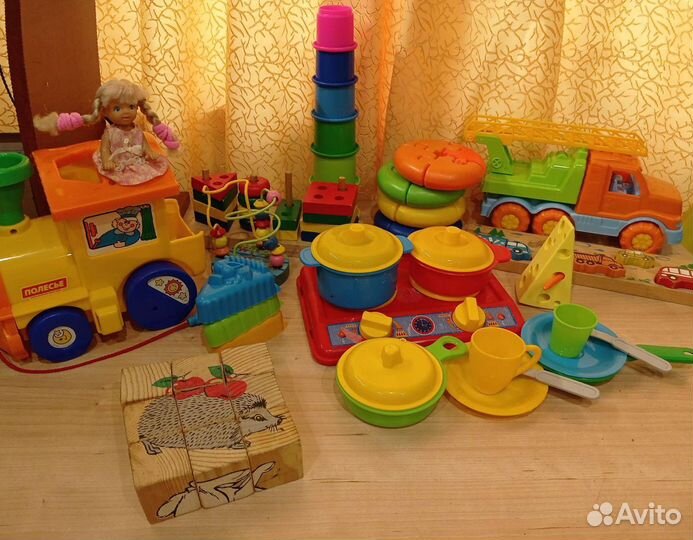 Игрушки для малышей пакетом