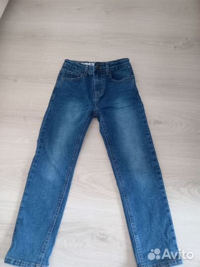 Джинсы futurino