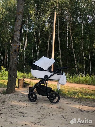 Детские коляски 3 в 1 из эко кожи