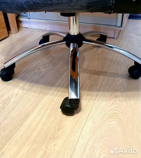 Компьютерное кресло бу