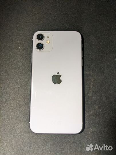 iPhone 11, 64 ГБ