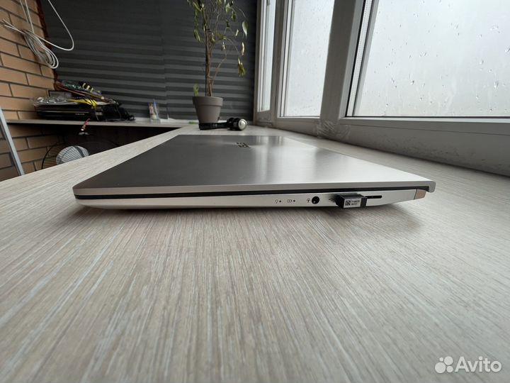 Нетбук asus ux433FLC