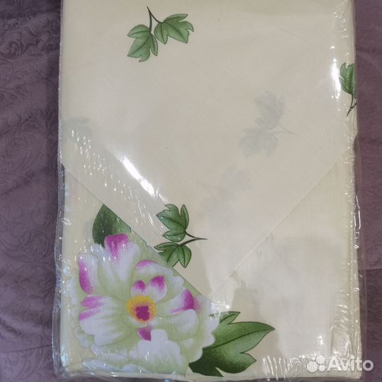 Комплект постельного белья семейный новый