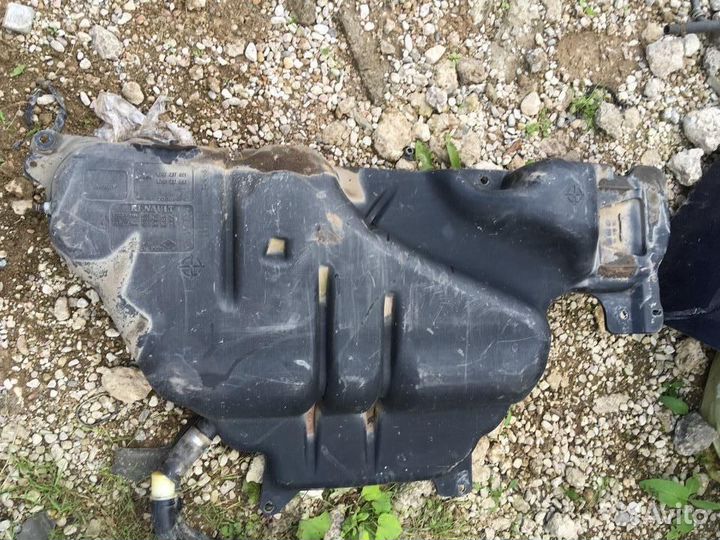 Бак топливный Рено Сценик 2
