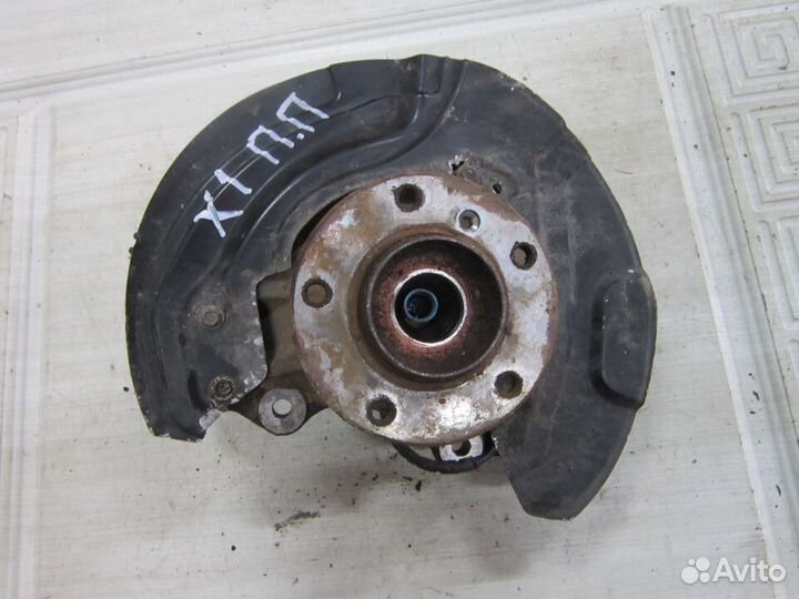 Кулак передний BMW X1 E84 2011 г 4WD