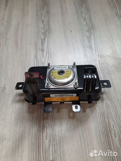 Подушка пассажира Airbag в панель Hyundai solaris