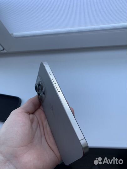 iPhone 15 Pro, 256 ГБ