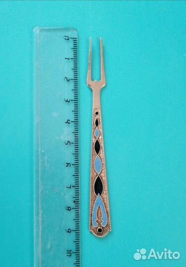 Серебряная вилочка для лимона