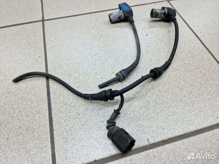 Датчик ABS (абс) передний на Audi A4 B6, A4 B7