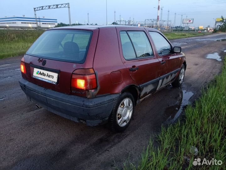 Volkswagen Golf 1.8 МТ, 1995, 300 000 км