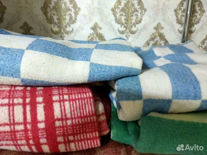 Одеяла:шерсть,ватное, байковое