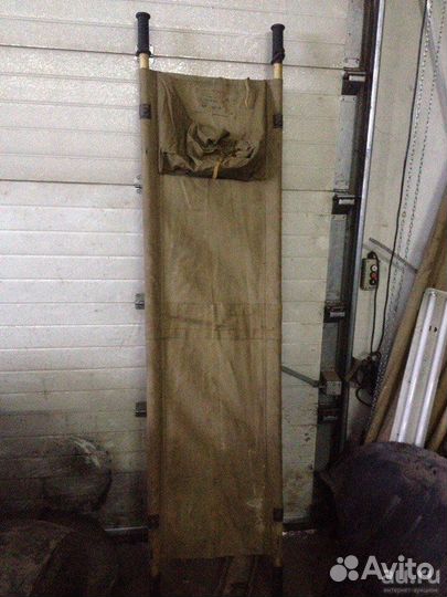 Санитарные советские носилки с хранения +