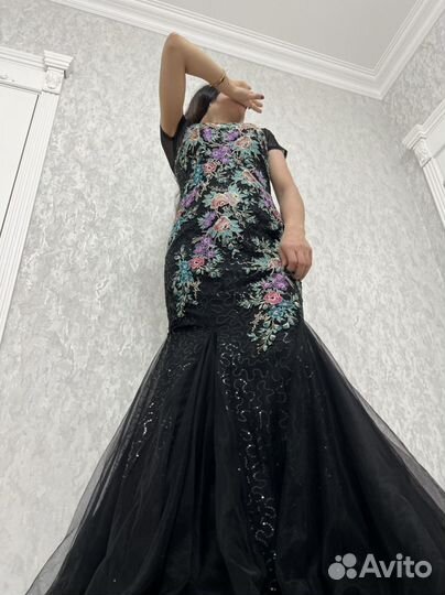Вечернее платье в пол 40 42