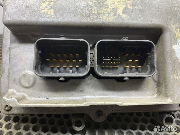 Блок управления двигателем