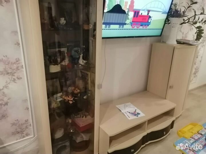 Стенка в гостиную бу