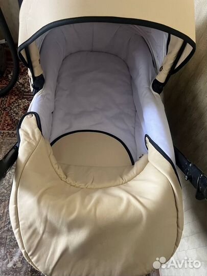 Продам детскую коляску