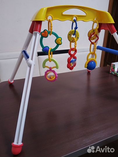 Развивающая игрушка для новорожденных