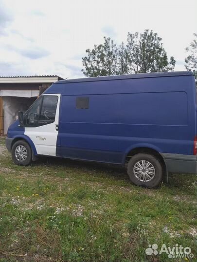 Ford Transit цельнометаллический, 2009