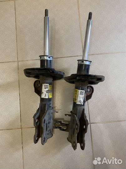 Амортизатор на автомобиль Opel Mokka