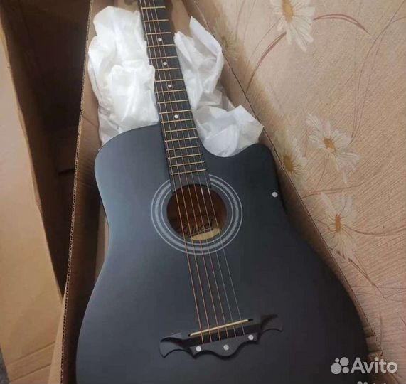 Гитара аккустическая новая Belucci