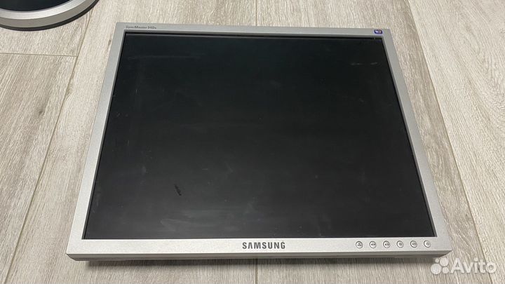 Монитор samsung syncmaster 940n