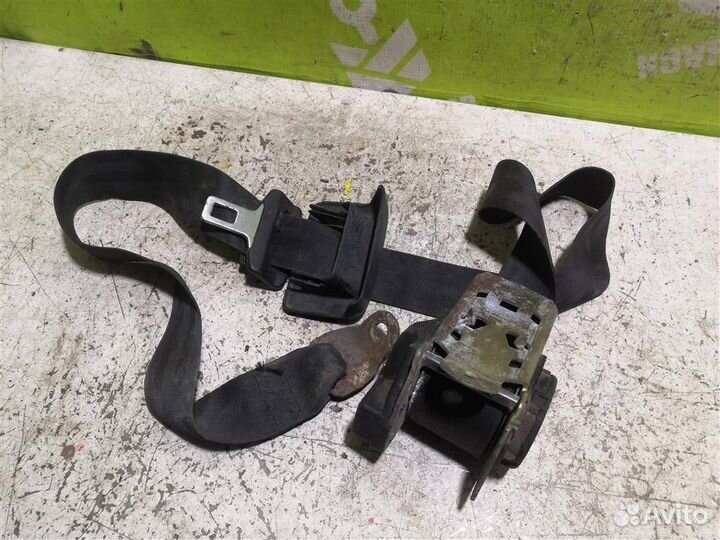 Ремень безопасности Фольксваген Пассат Б3