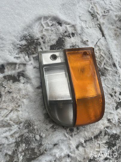 Габарит левый поворотник хендай портер