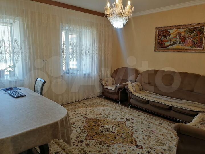 2-к. квартира, 60 м², 1/1 эт.