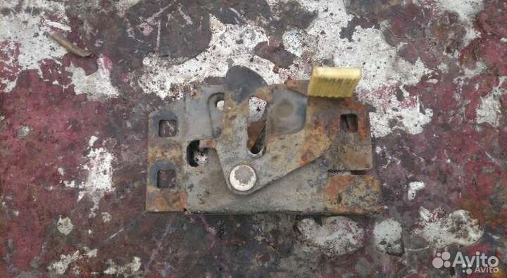 Замок капота Форд Мондео 2