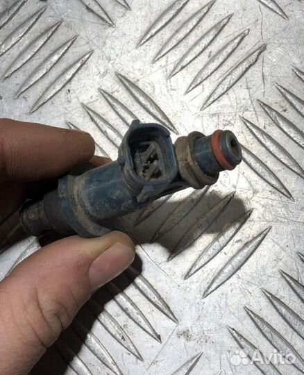 Форсунка двигателя Lexus Rx 1998 2003