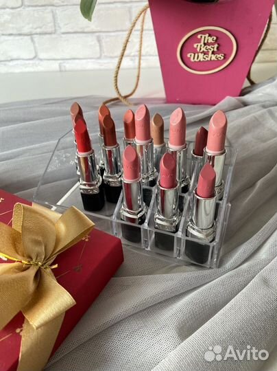 Помада для губ Avon