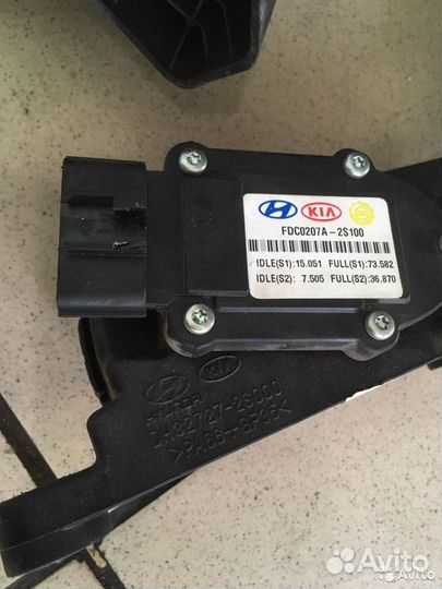 Педаль газа Hyundai ix35