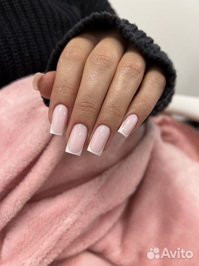 Мастер маникюра и педикюра