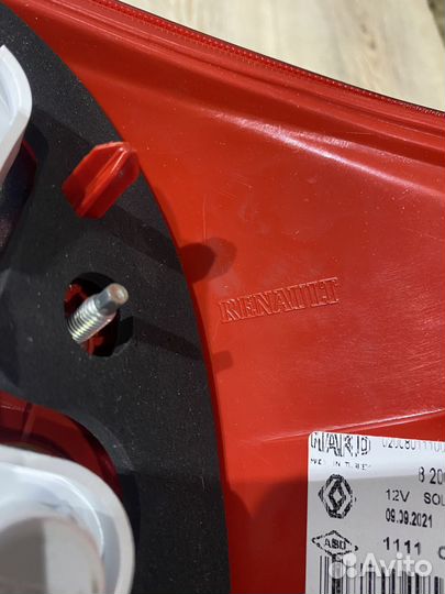 Фонарь задний Renault megane 2 Лев