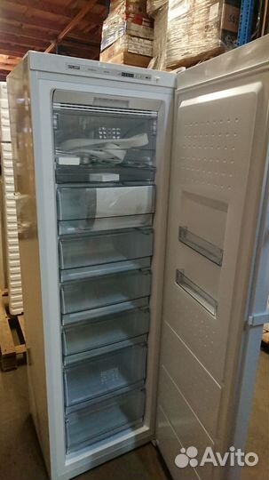 Морозильная камера Атлант 7606-100 N белый