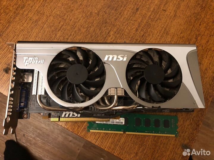 Видеокарта 1гб