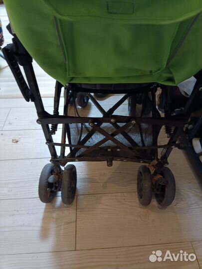 Коляска трость