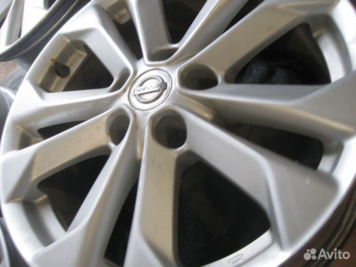 R17 5x114.3 оригиналы Nissan (Honda, Toyota, рено)