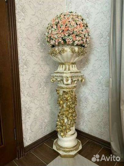 Ваза напольная с цветами