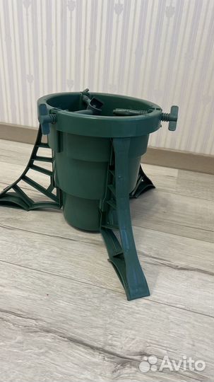 Подставка под елку