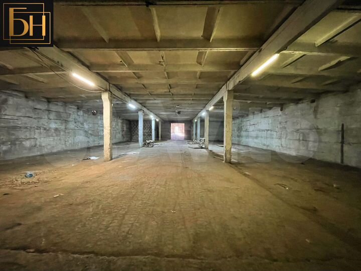 Склад, 1250 м²