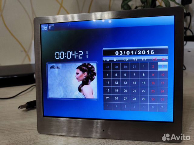 Цифровая фоторамка Ritmix -880