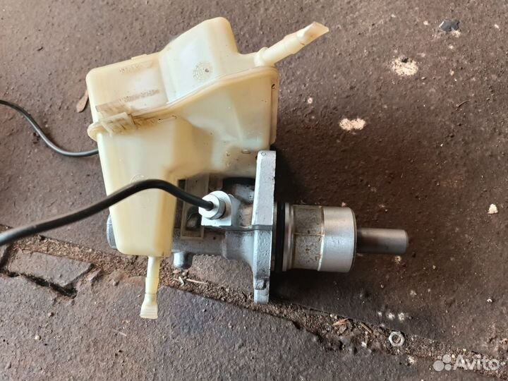 Главный тормозной цилиндр бмв