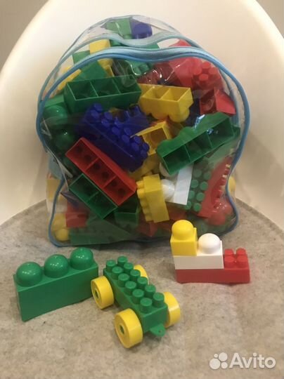 Конструктор для малышей