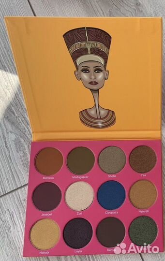 Палитра теней Juvia’s place