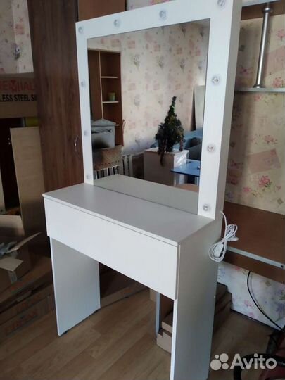 Зеркало для визажиста