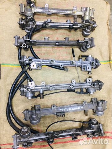 Топливная рампа Mercedes M111