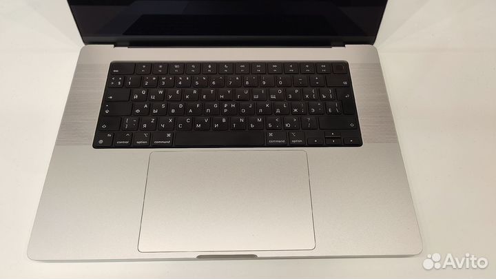 Macbook pro 16 2021 m1pro 512gb