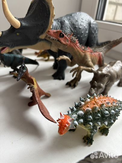 Детские игрушки динозавр
